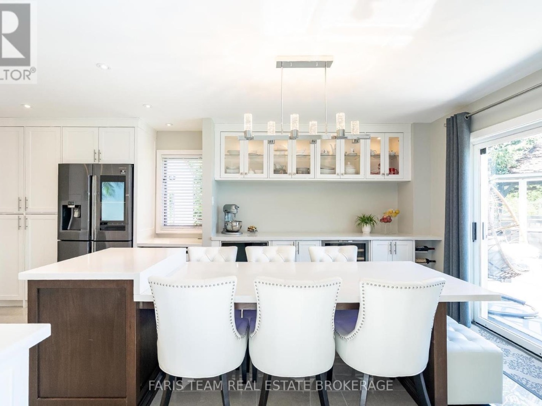 249 MEDONTE SIDEROAD 2, 