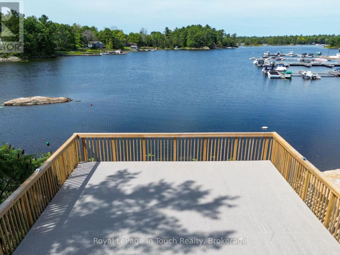 2 Island 860, Georgian Bay