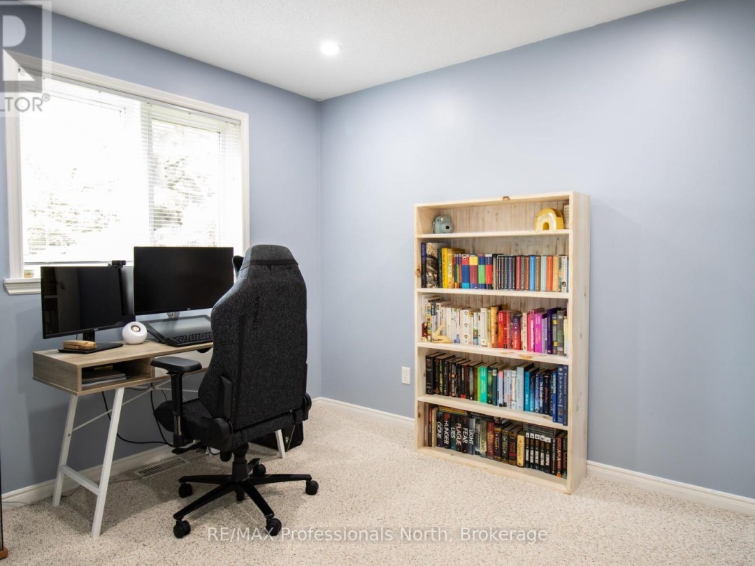 36 B SPENCER STREET, 