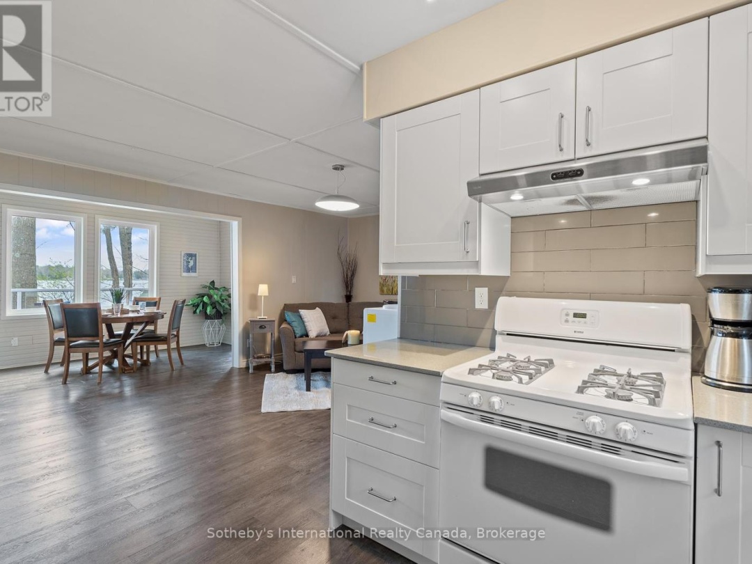 1658 PENINSULA POINT ROAD, Sparrow Lake