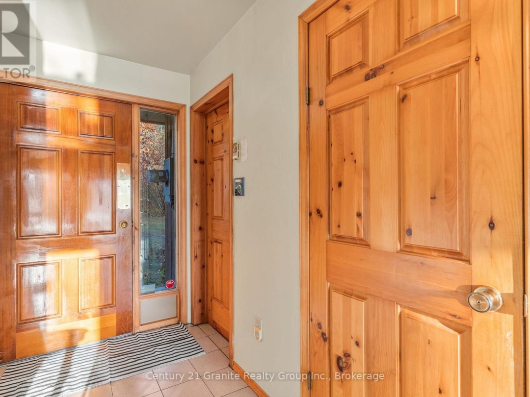 1070 GLAMORGAN ROAD, 