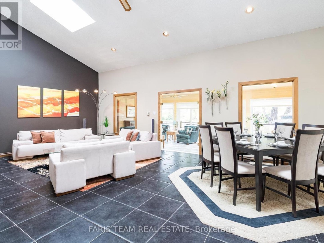 18 Turtle Path, Lake Simcoe