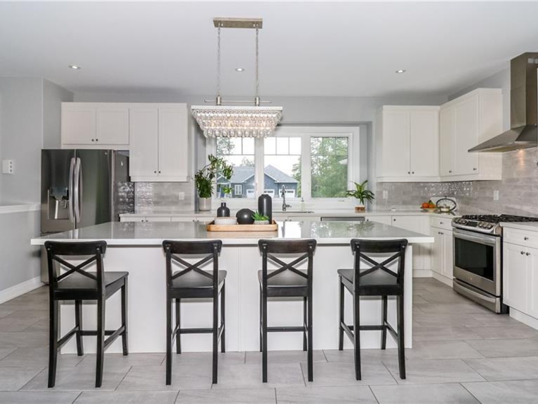 2066 Elana Drive, Orillia
