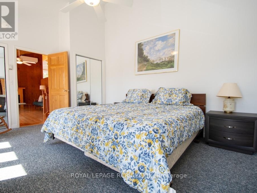 24 Juniper Crescent, Four Mile Lake