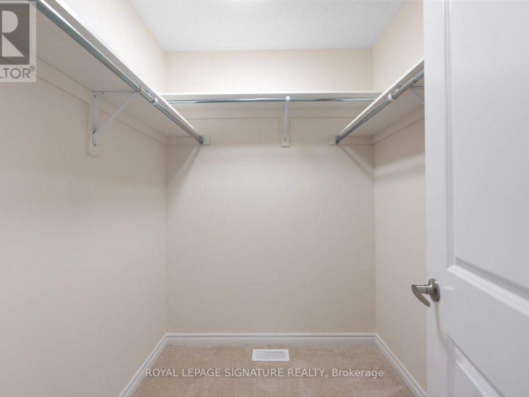 36 HILLCROFT WAY, 