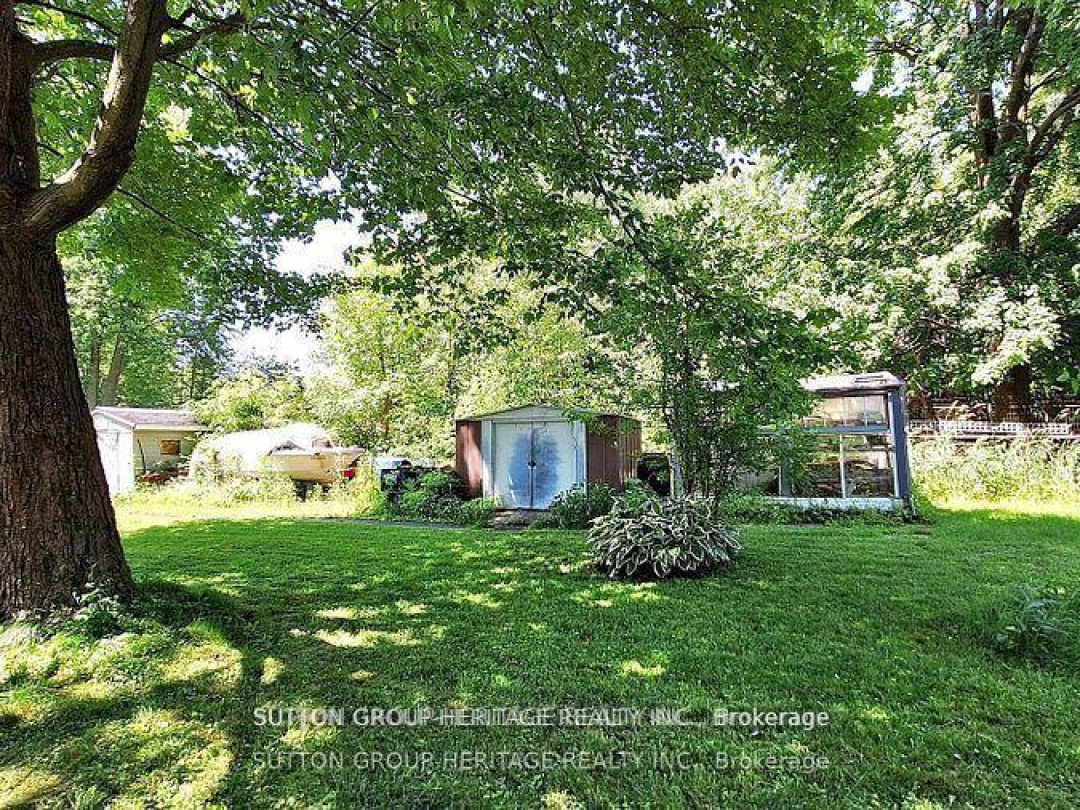 29 Lake Avenue, Lake Simcoe