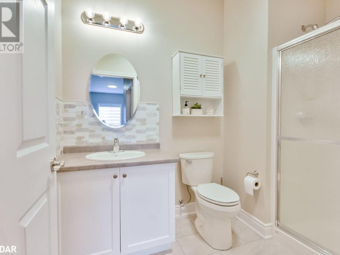 19 LEANNES Way, Orillia