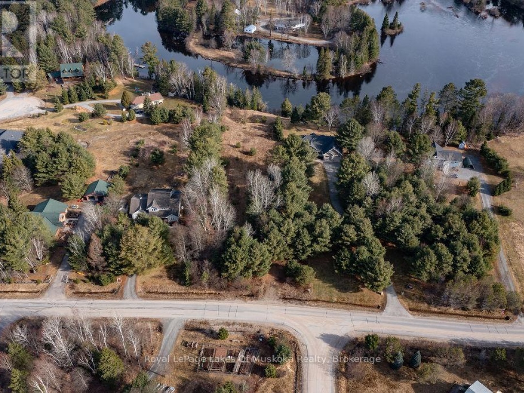 18 Shellwood Shores Avenue, Lake Muskoka