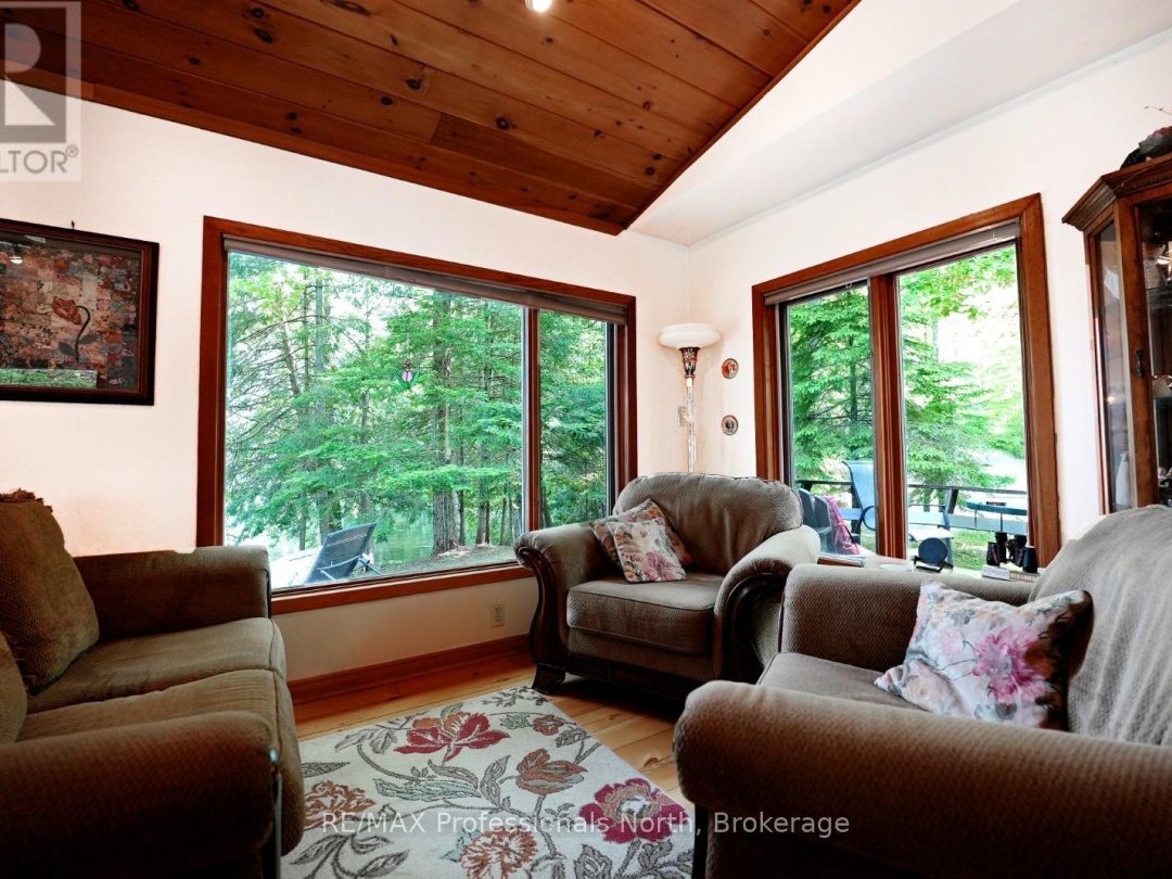 1191 Enterprise Drive, Contau Lake