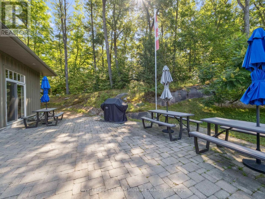 203 - 391B MANITOBA STREET, 