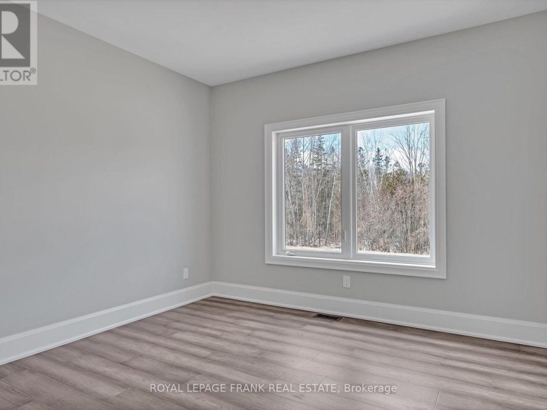 7 Nipigon Street, Sturgeon Lake