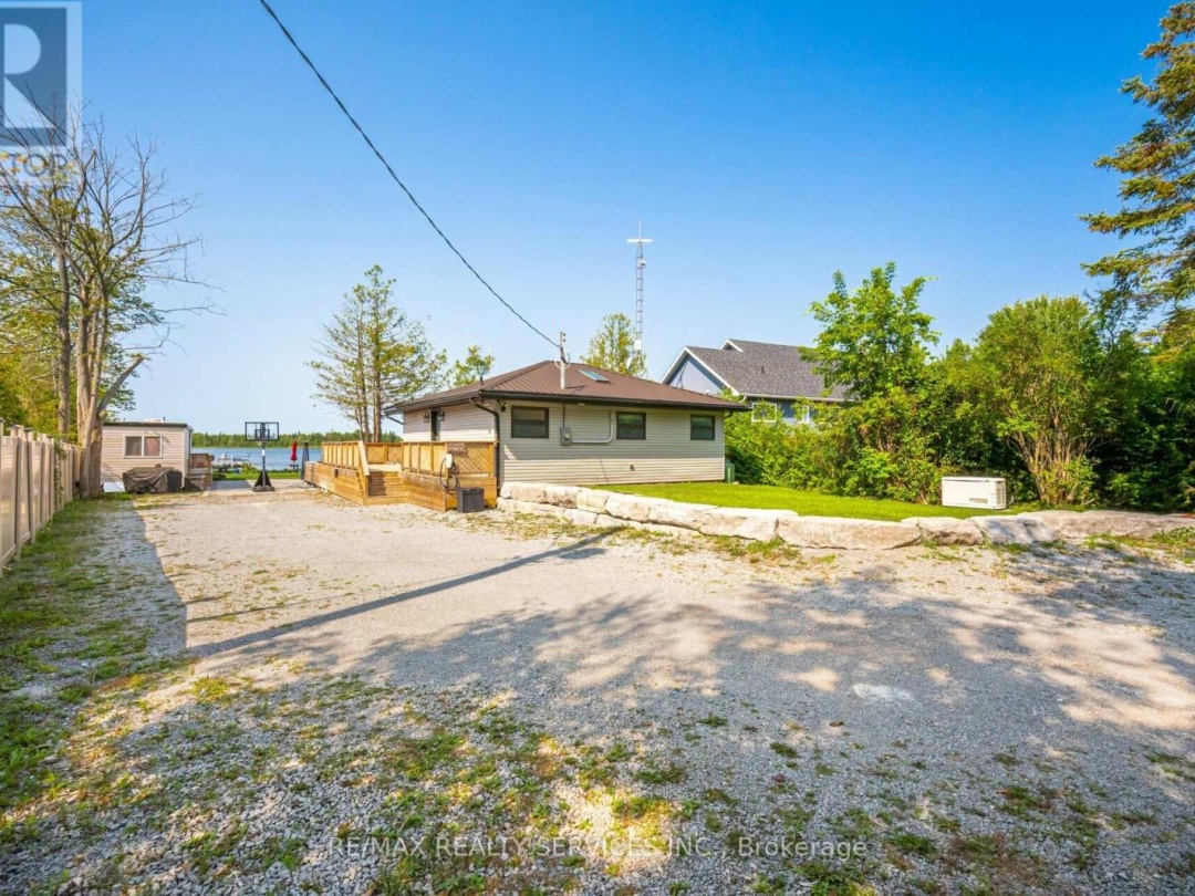 28 ELDONIA ROAD, Canal Lake