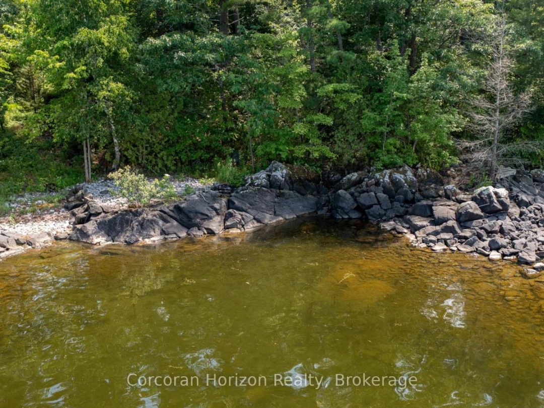 471 NORTH SHORE RD, 