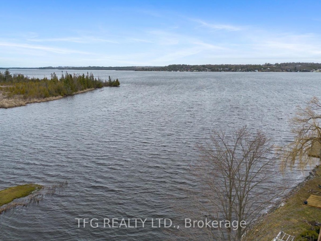 12 North Bayou Road, Sturgeon Lake
