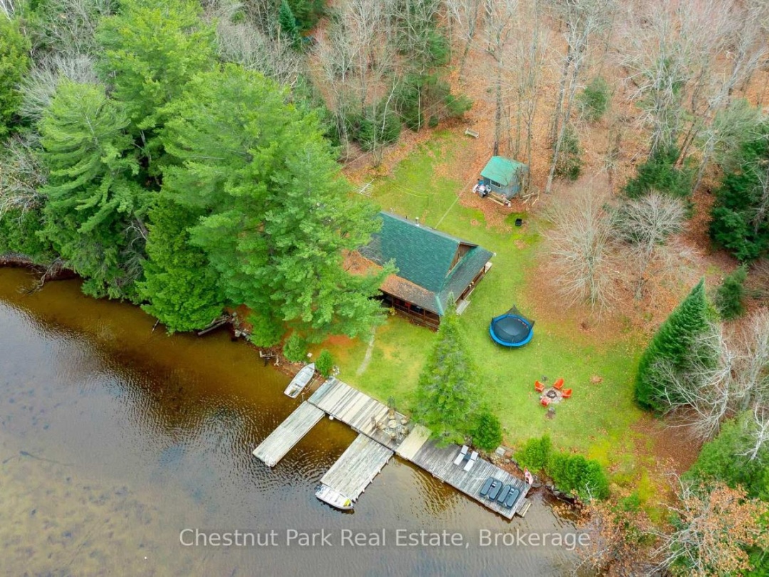 30 MCVITTIE ISLAND, Lake Muskoka