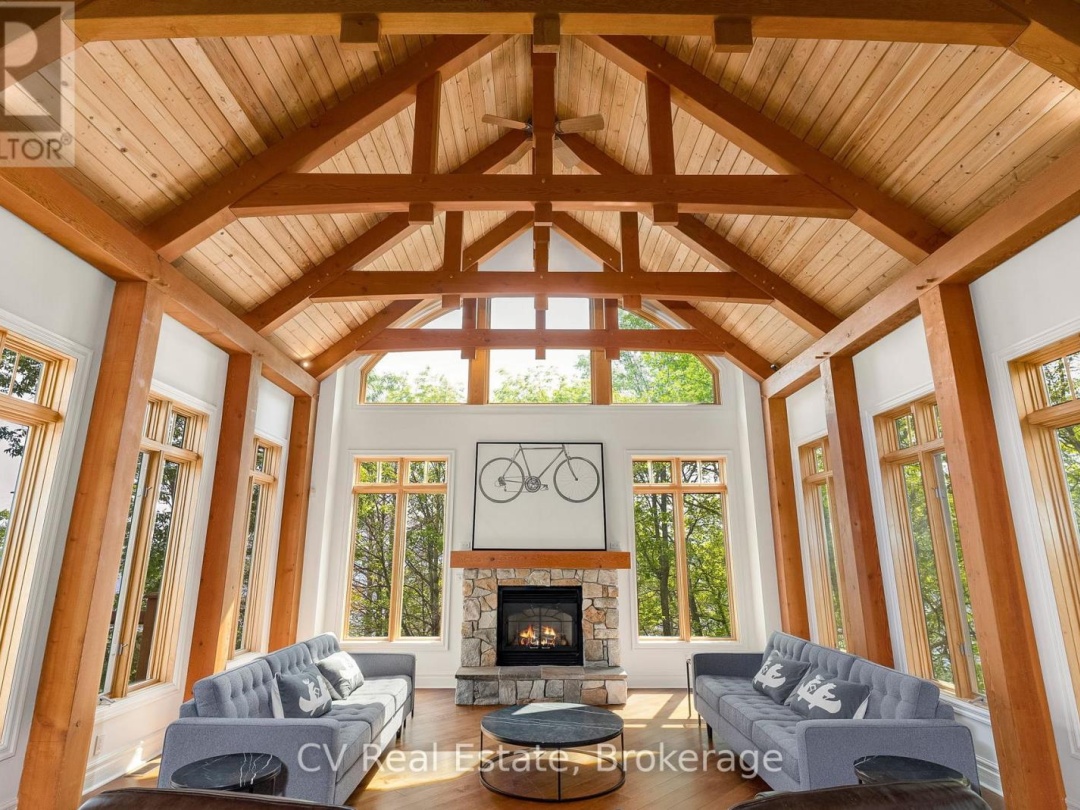 1016 LAWLAND HEIGHTS ROAD, Lake Muskoka