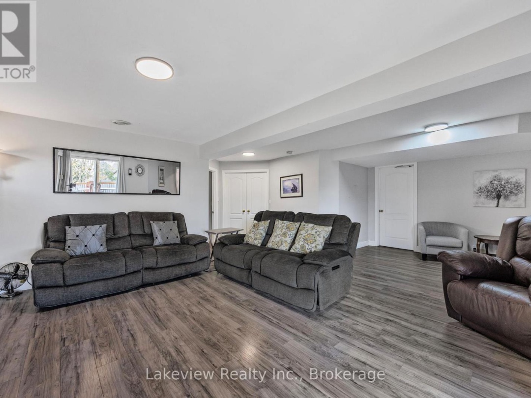 31 CLEOPATRA COURT, 