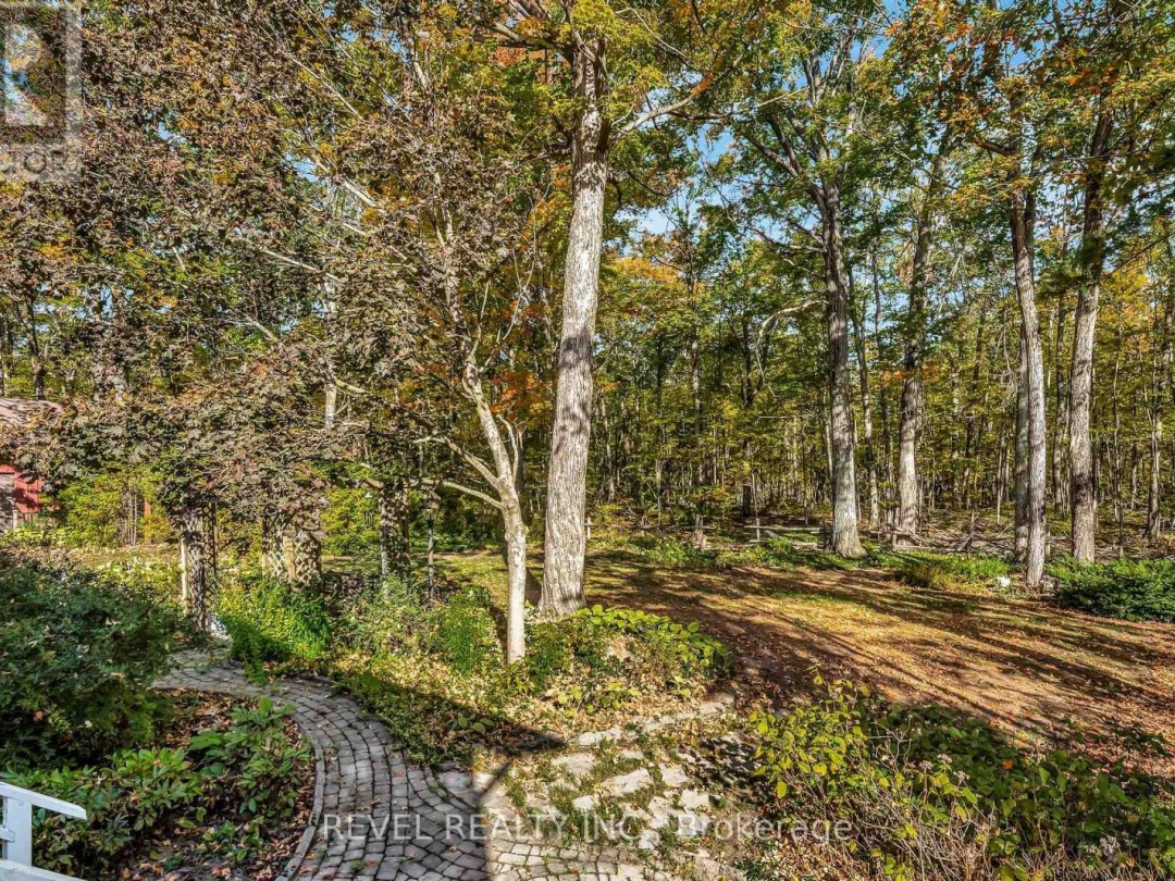 149 LAKEBREEZE ROAD, 