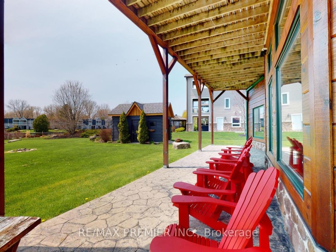 31 PARADISE BOULEVARD, 