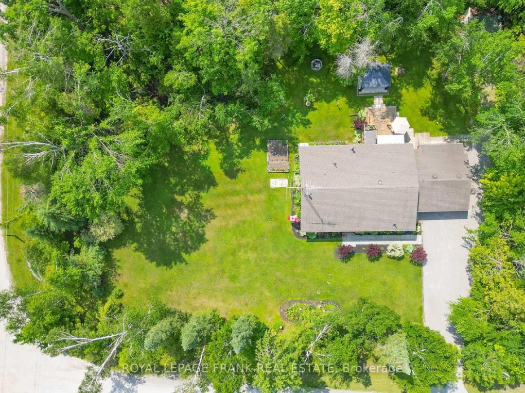 124 RILEY LANE, 