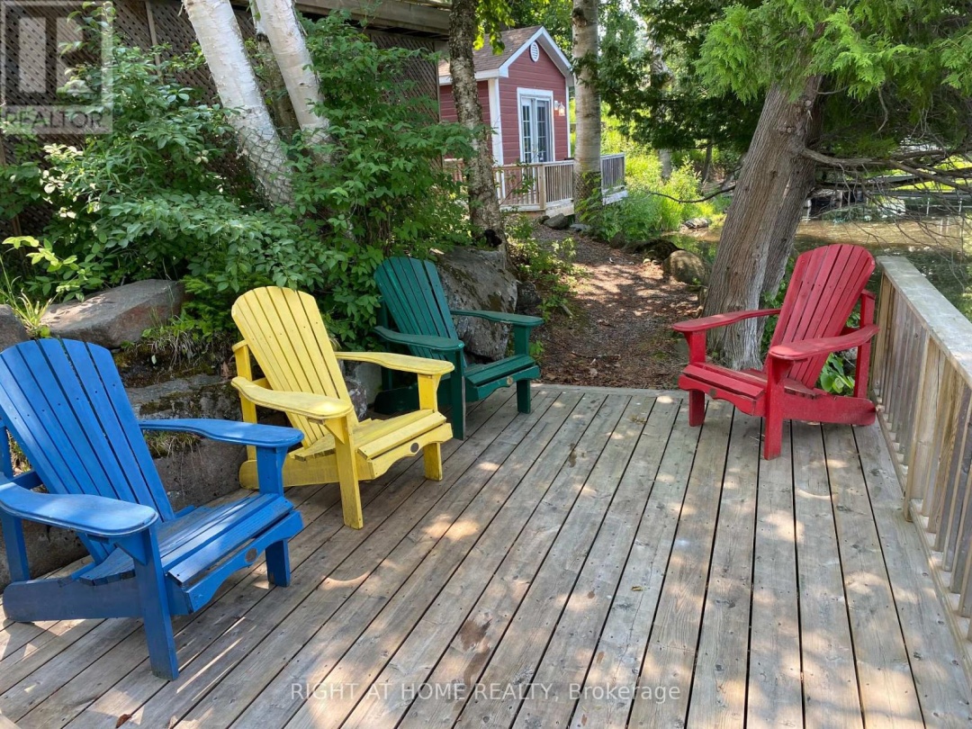 104 Lakeside Drive, Manitouwabing Lake