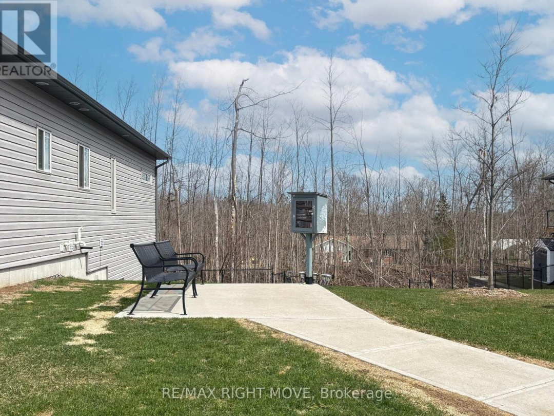 321 LUCY LANE, Orillia