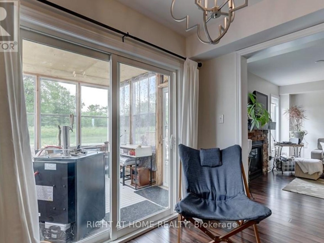12 Masters Crescent, Georgian Bay