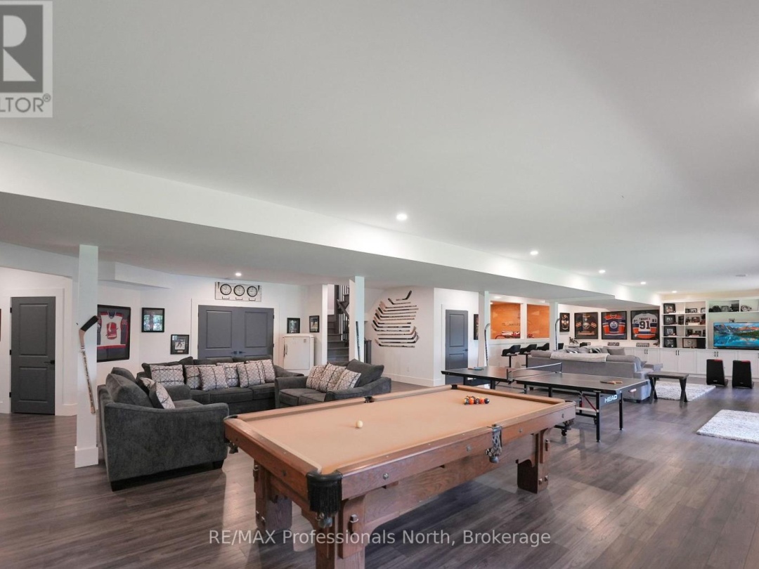1034 Lone Wolf Crescent, Percy Lake