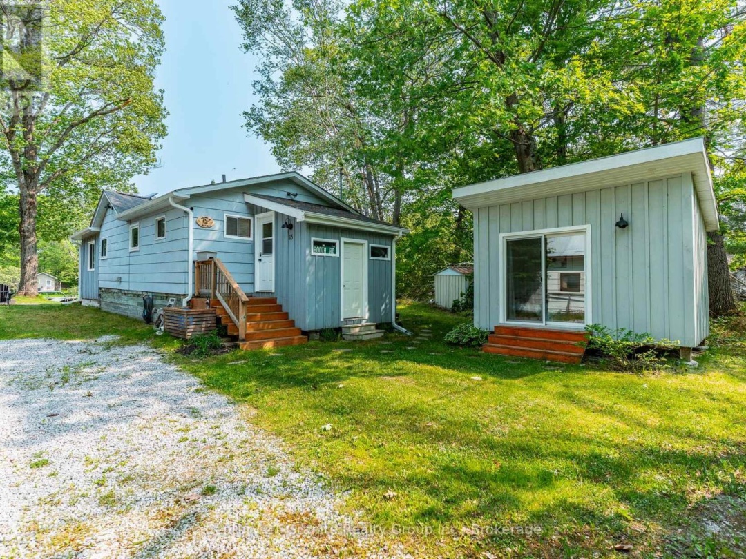 13 Birchleaf Drive, Gull Lake