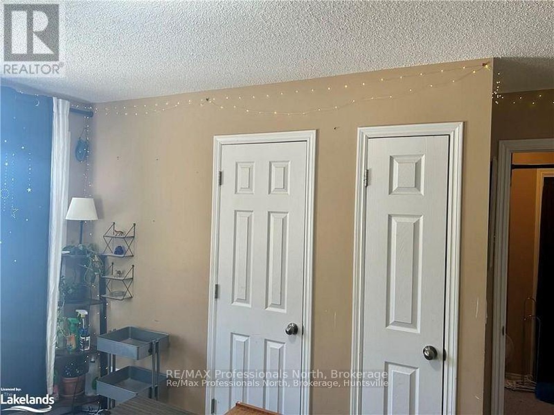 20 1591 Hidden Valley Road, Peninsula Lake