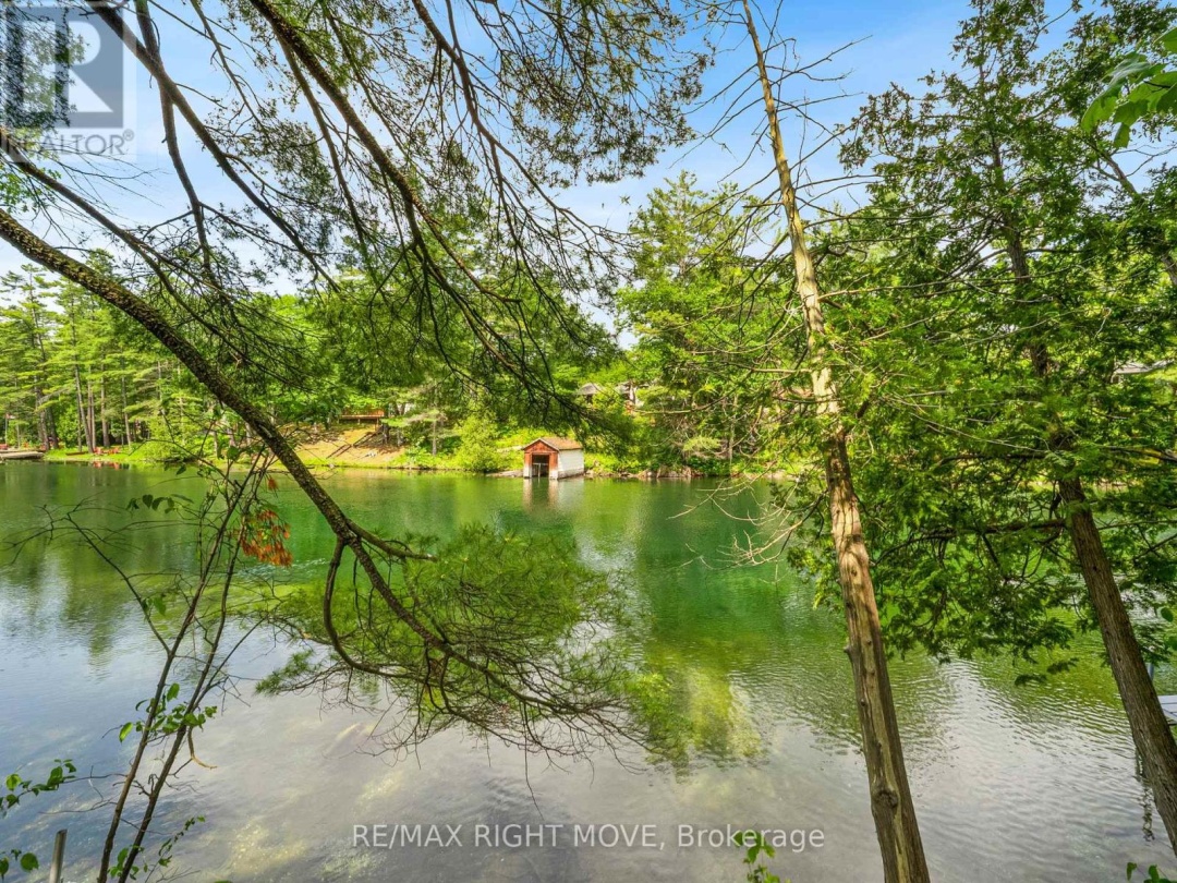 7736 RIVERLEIGH DRIVE, 