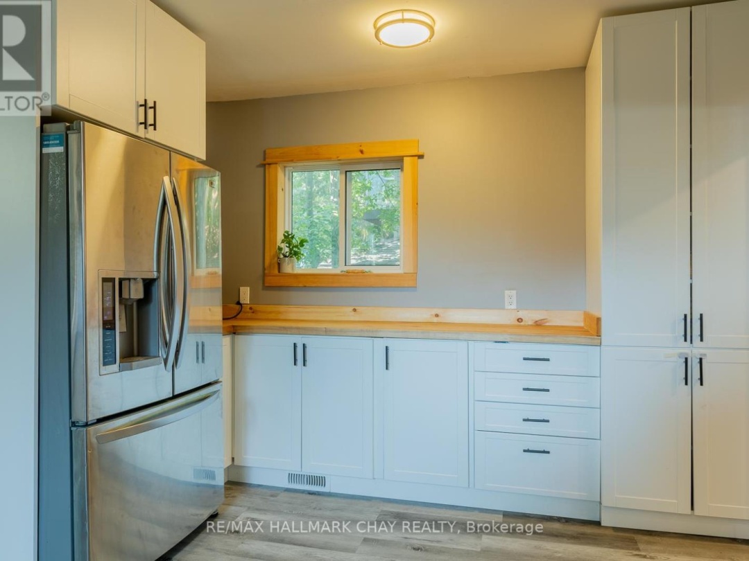 109 BORLAND STREET E, 