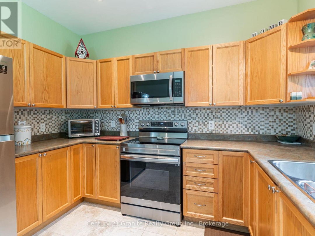 21 WINDOVER DRIVE, 