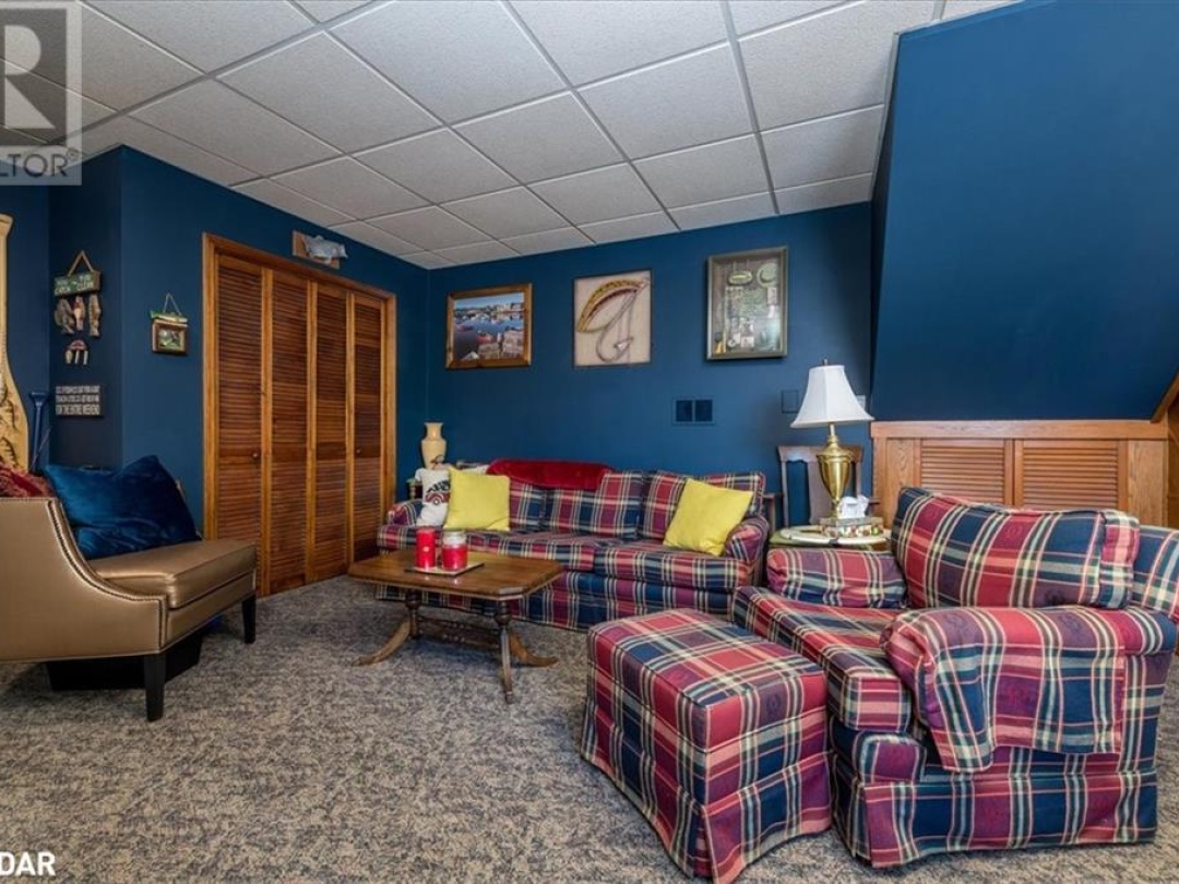 4051 GLEN CEDAR Drive, Lake Simcoe