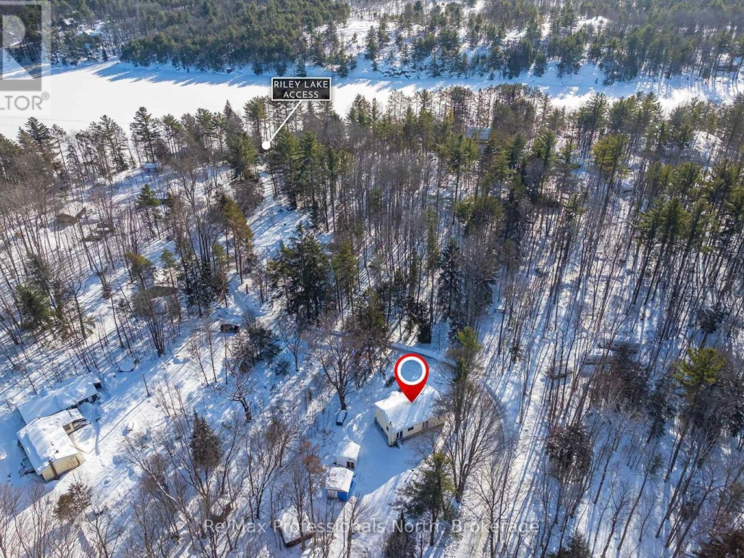 1011 Fitchett Lane, Riley Lake