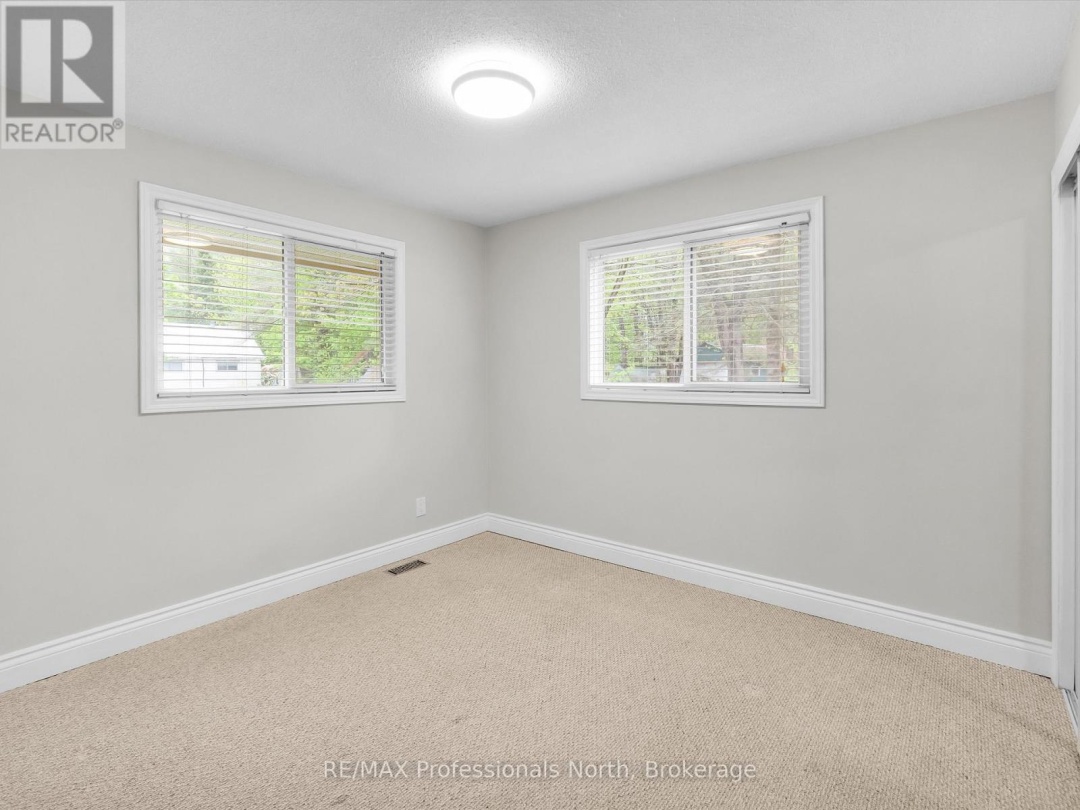 9 BEACON LANE, 