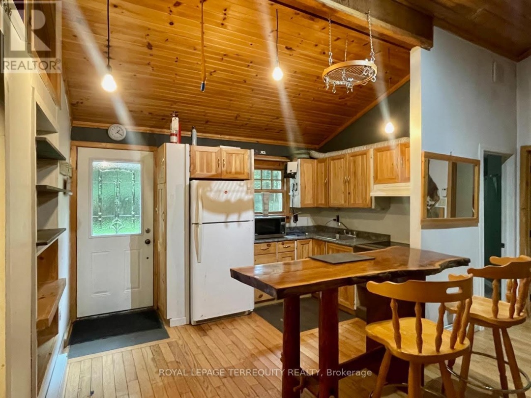 1143 SHERWOOD FOREST ROAD, 