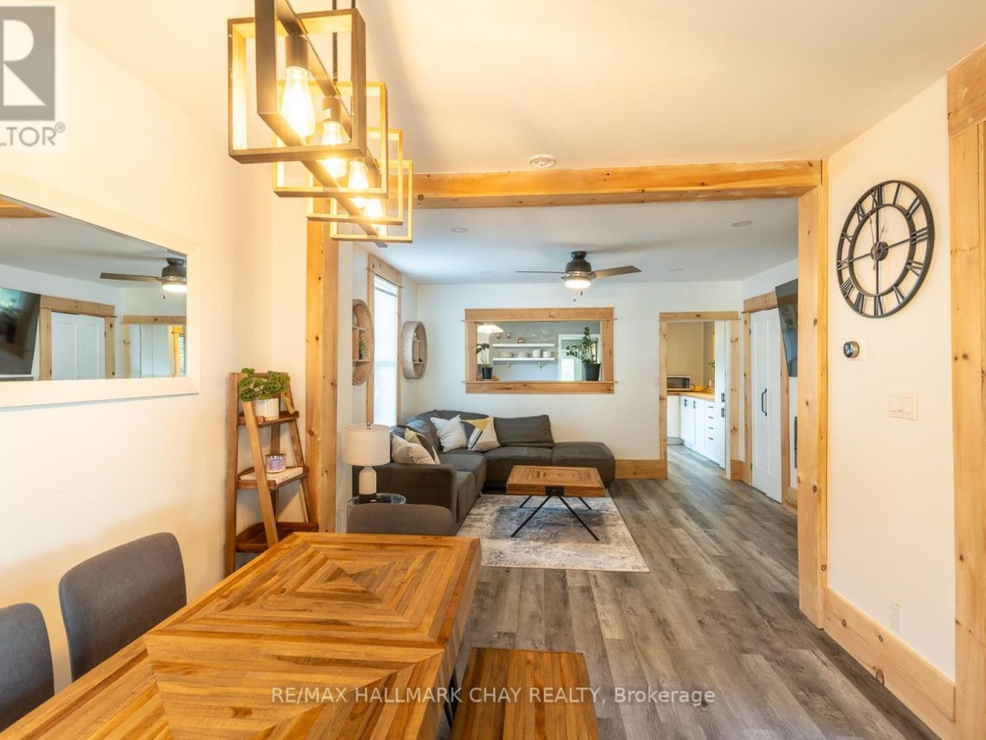 109 BORLAND STREET E, 