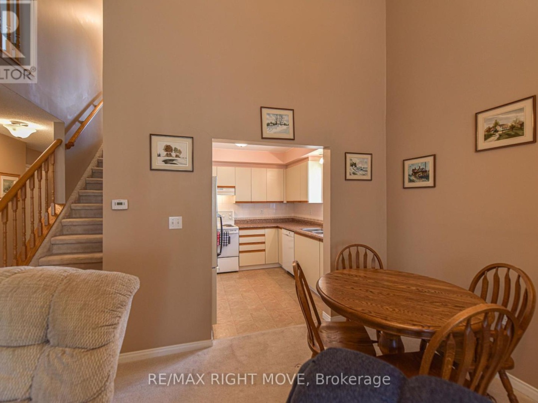 408 40 Museum Drive, Orillia