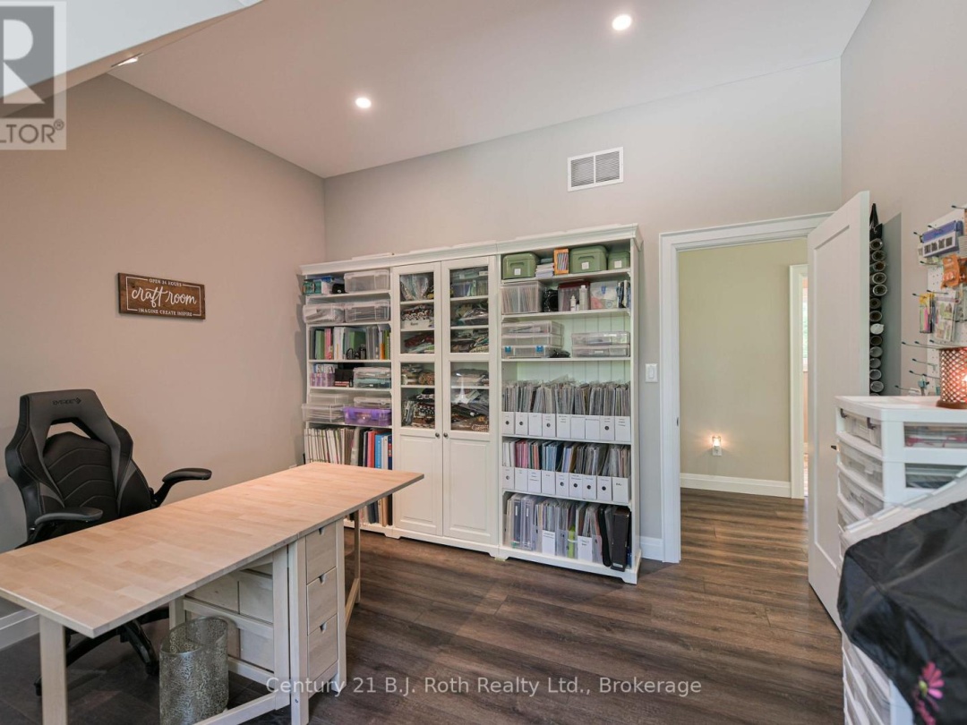 3082 FAIRGROUNDS ROAD, 