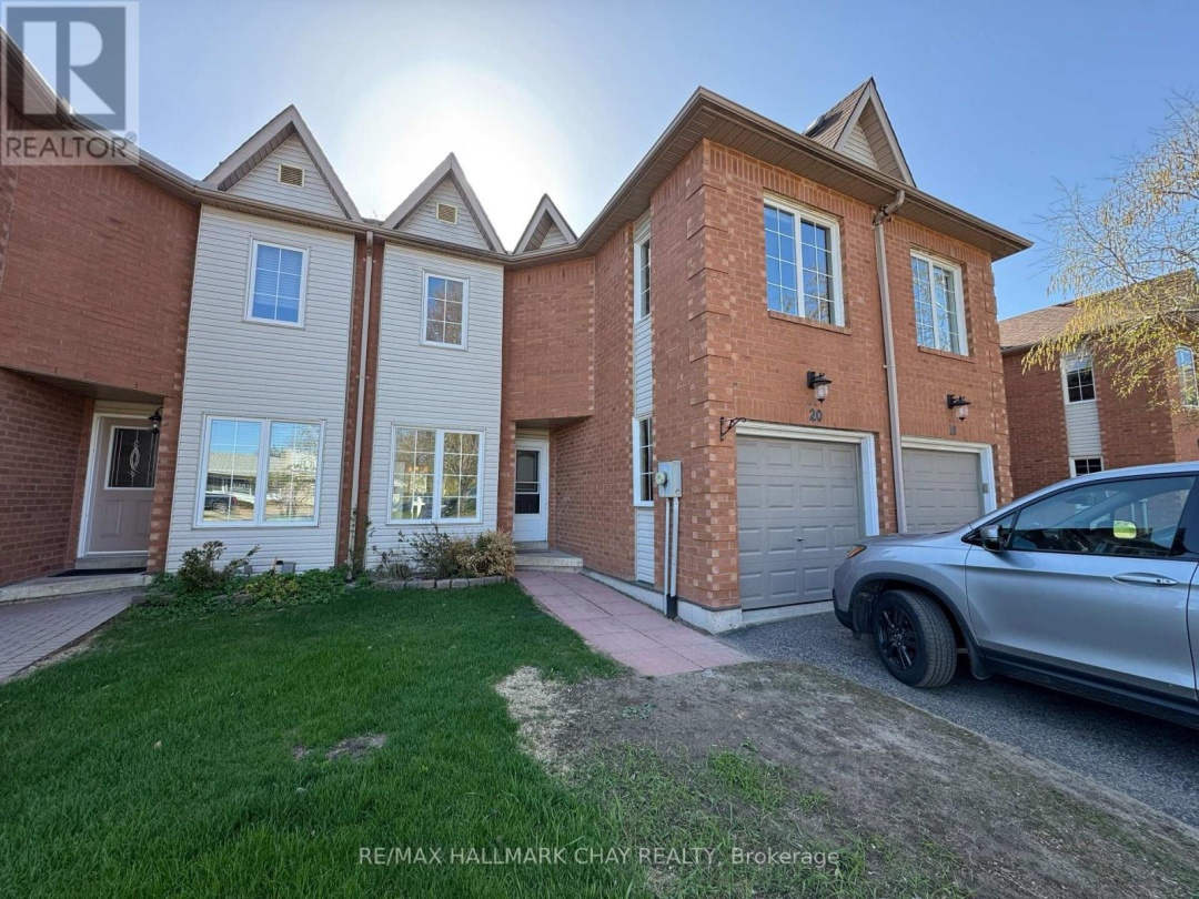20 Liza Crescent, Lake Muskoka