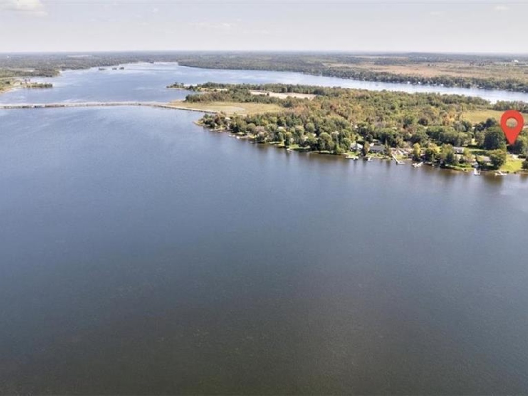 38 MACPHERSON Crescent, Kawartha Lakes