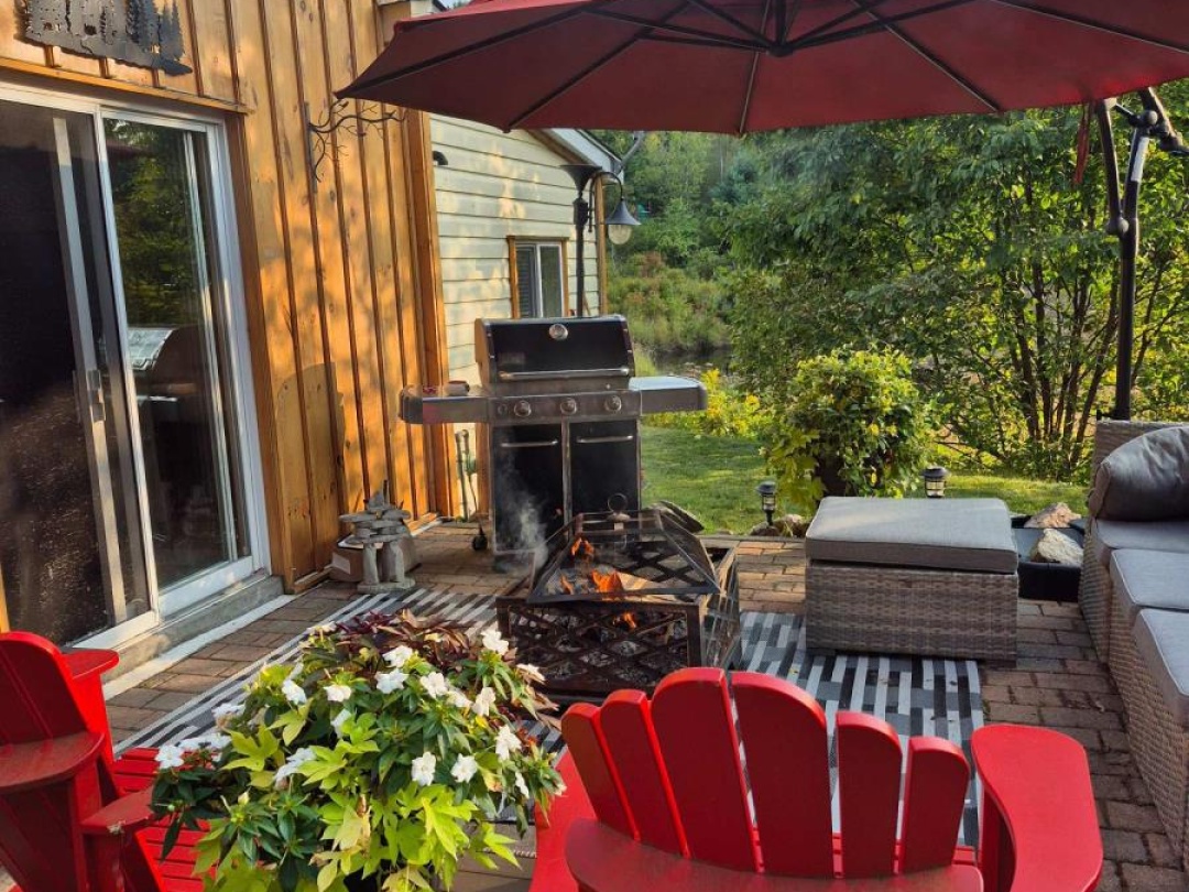 77 JAMES BAY JUNCTION ROAD S, 