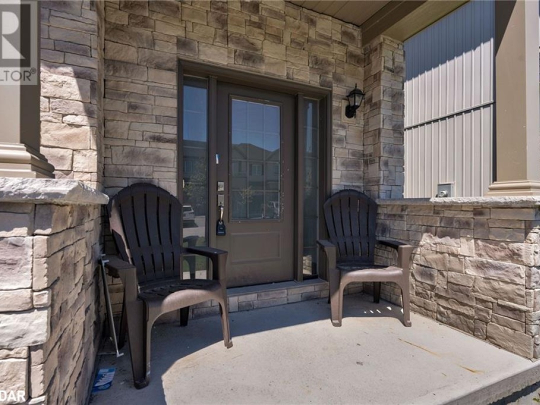 24 Churchlea Mews, Orillia