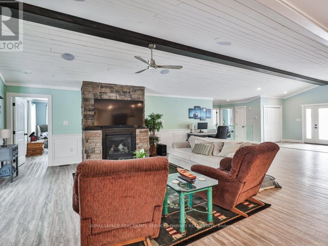1068 XAVIER STREET, 
