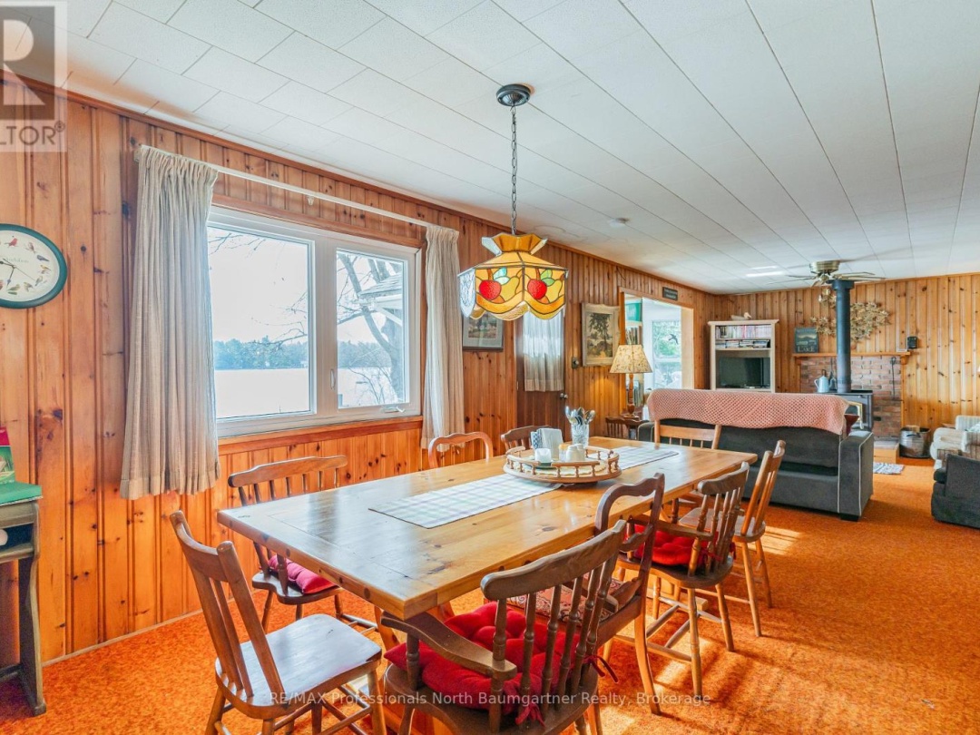 1175 Twin Rocks Lane, Kushog Lake