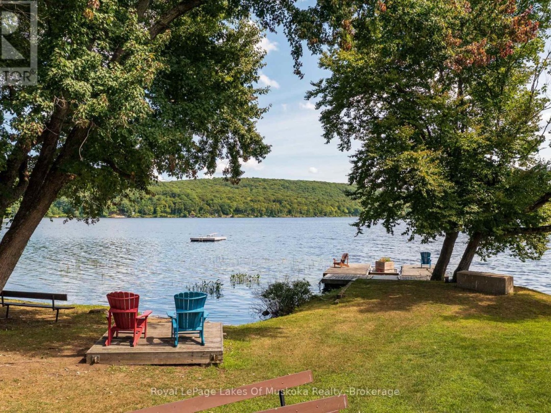 32 Maple Leaf Drive, Lake Vernon