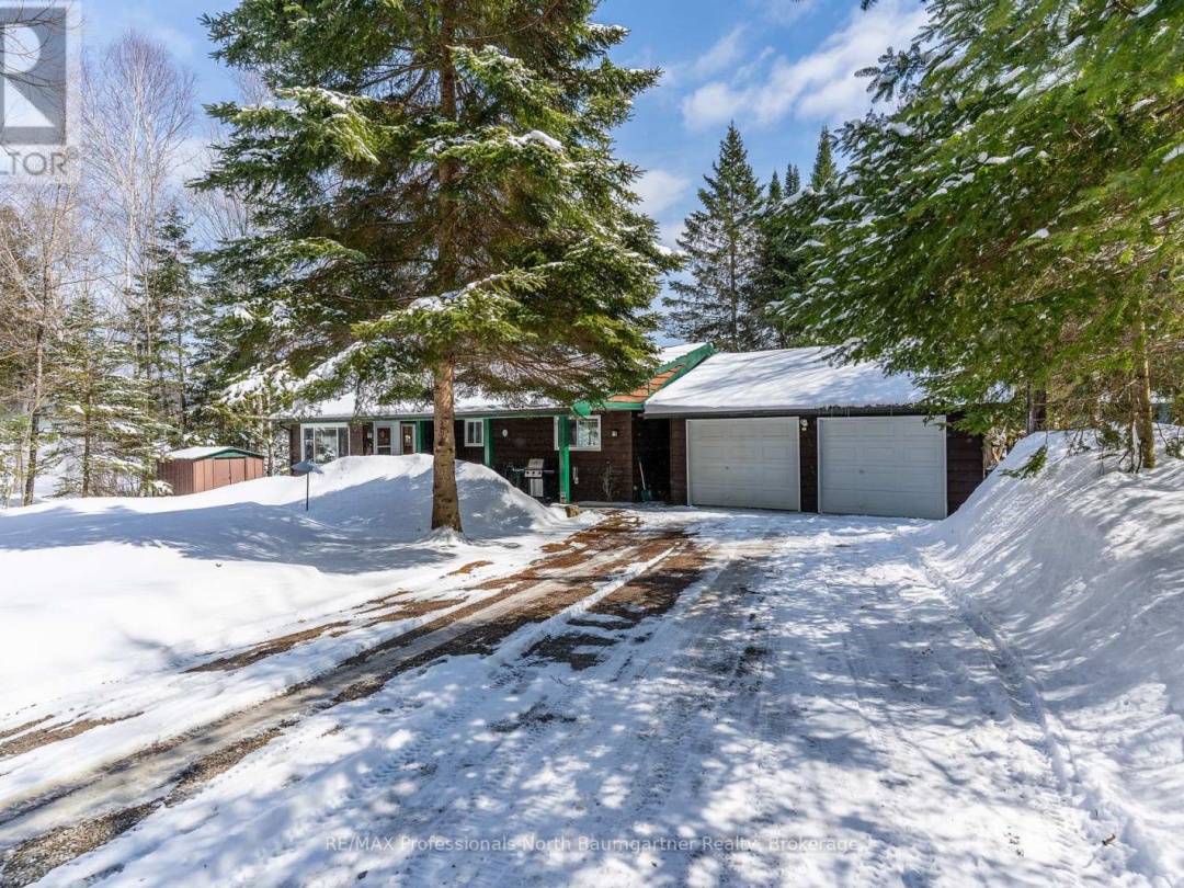 6258 Haliburton Lake Road, Haliburton Lake