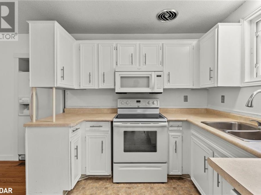 180 Bakery Lane, Gravenhurst