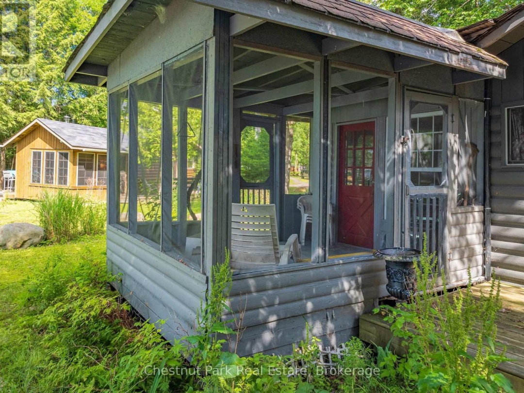 464 Springfield Road, Fairy Lake
